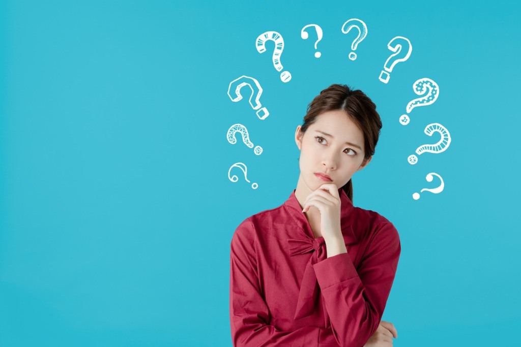 thinking-asian-woman-picture-id1068618334